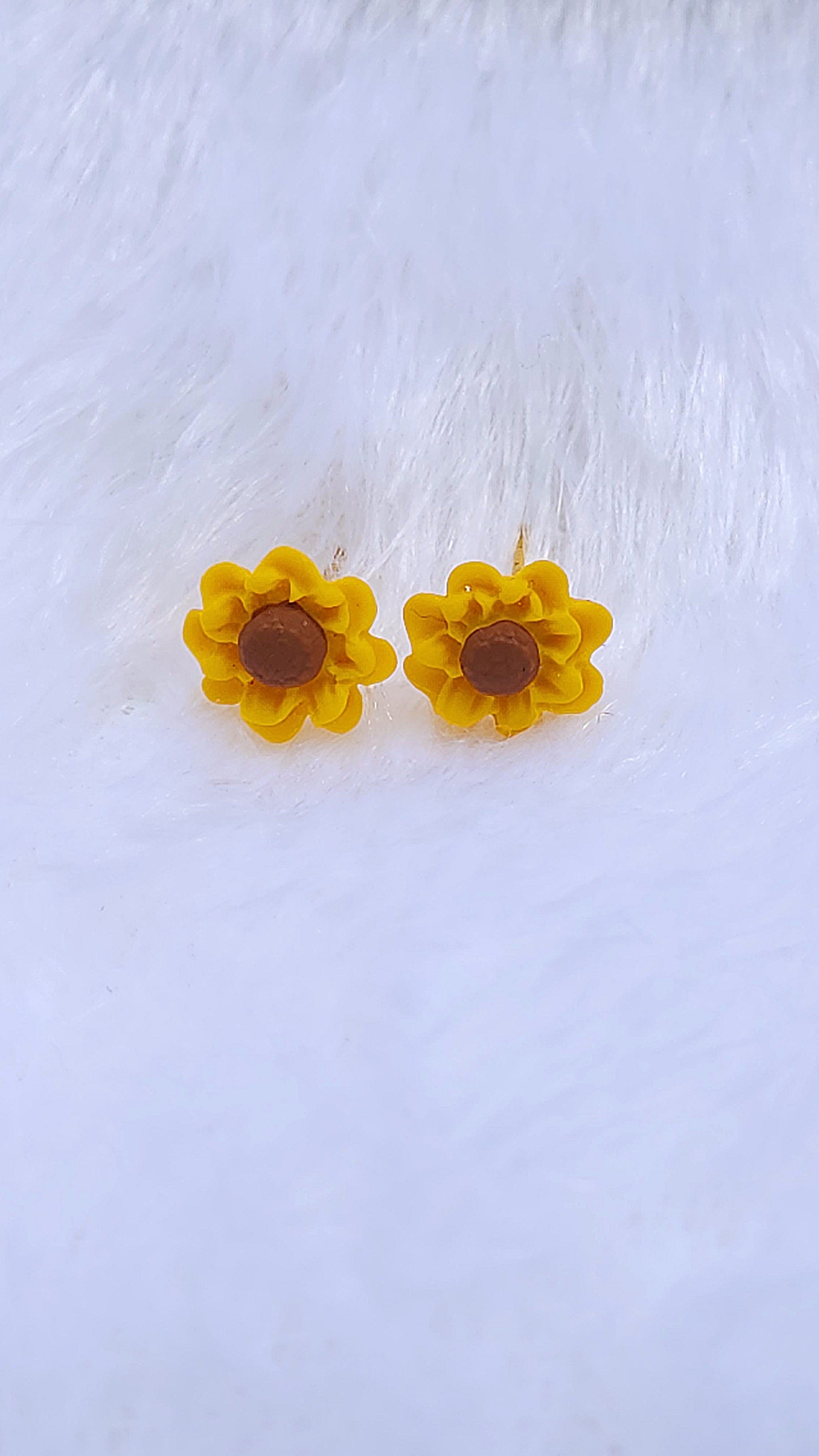 Sunflower Studs