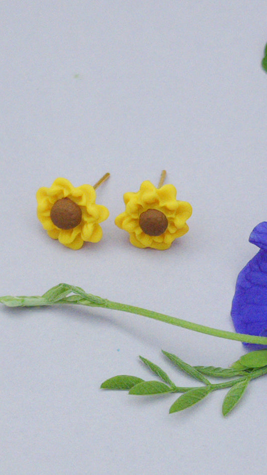 Sunflower Studs